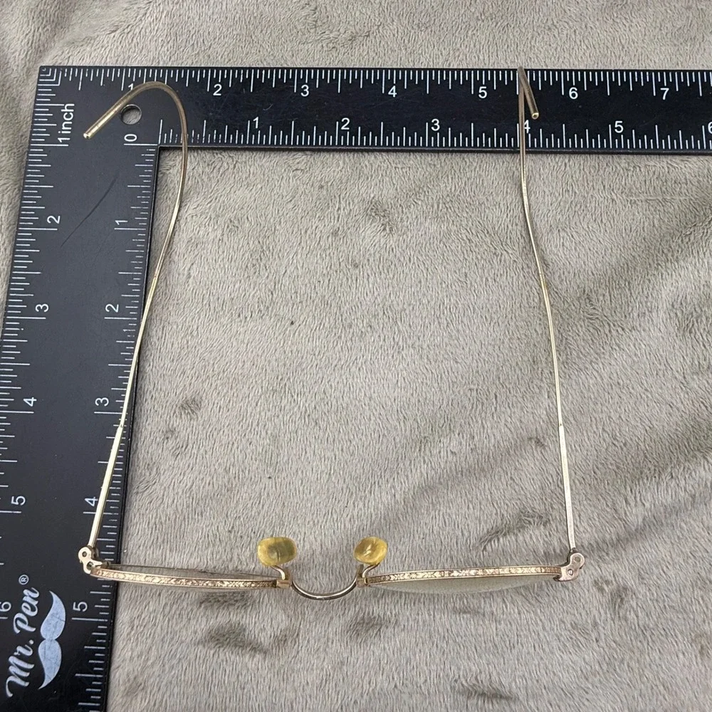 Vintage Estate Wire Frame Glasses Gold 1/10 12K GF Round Engraved